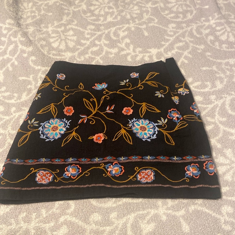 Loft skirt